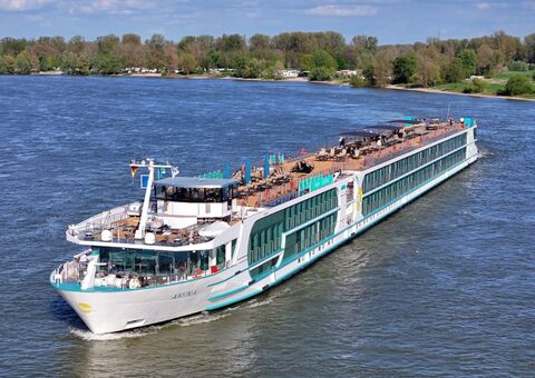flusskreuzfahrtschiff ms amina