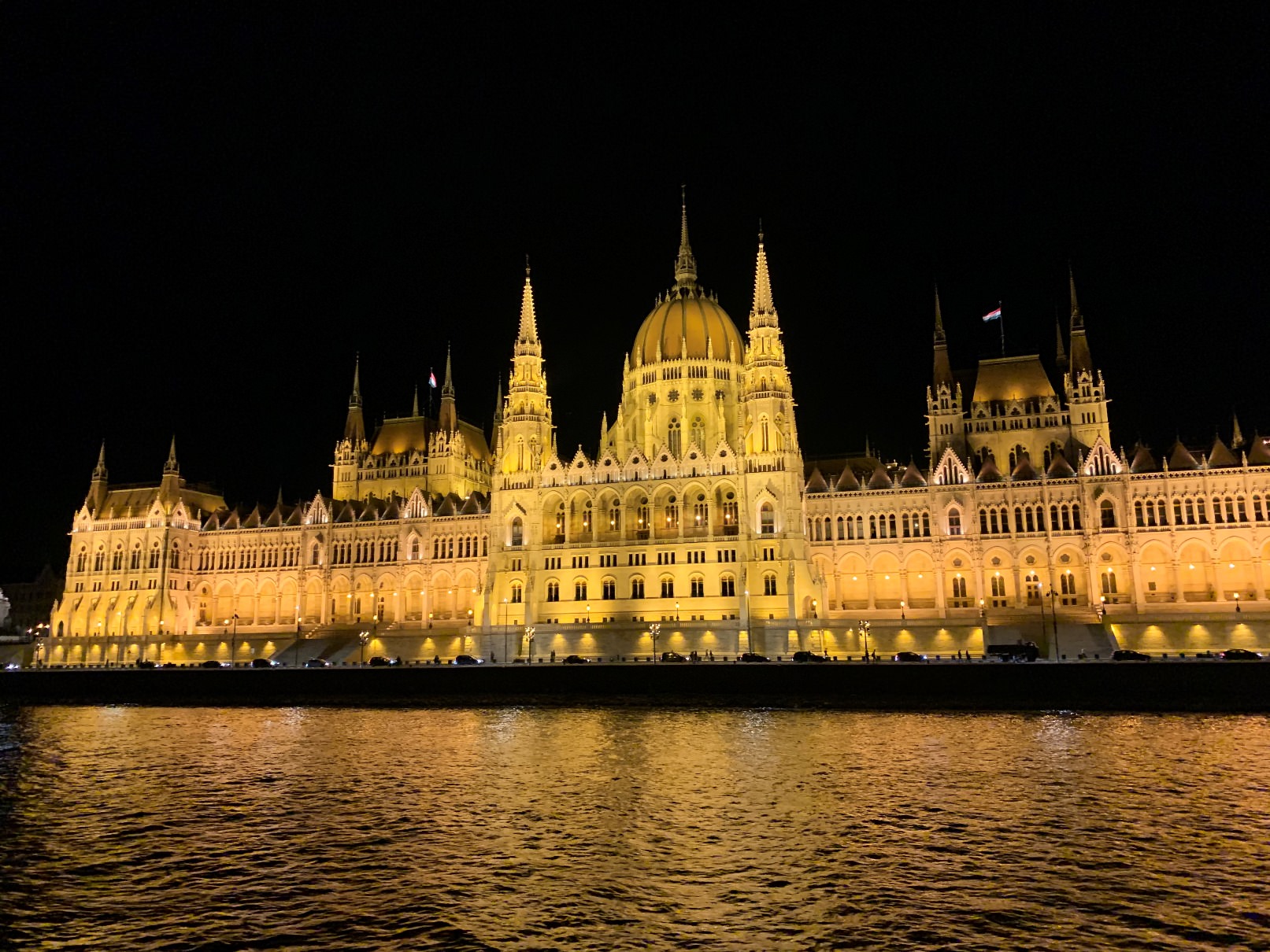 Flusskreuzfahrt Donau - Parlament Budapest